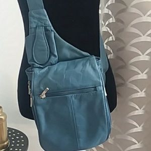 Vintage Buxton Leather Cross Body Purse Belt Bag